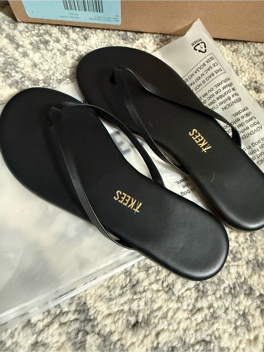 TKEES Black Minimal Leather Thong Sandals